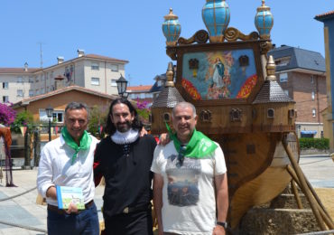 Esteban Ruíz (Jefe Gabinete del Consejero de Medio Rural, Pesca y Alimentación, Jesús Oria); Lois Gutiérrez (Presidente de FFALGOTE); y Antonio Pérez (Concejal y portavoz del Grupo Municipal del PRC)